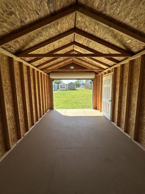 Utility Garage A6782 - Image 4